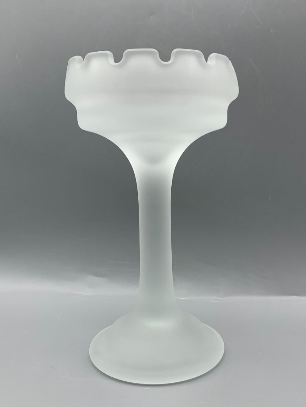 Vintage Partylite Frosted Glass Castle Turret Pedestal Candleholder with Box - Picture 3 of 7